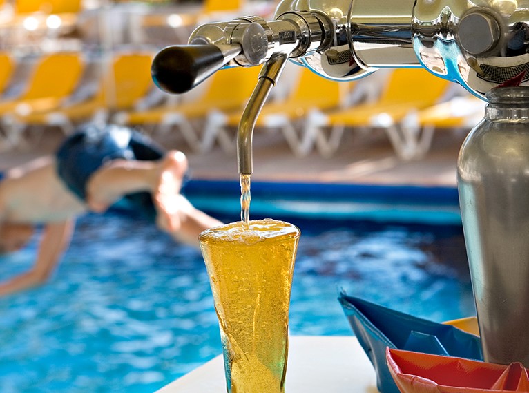 Isrotel Lagoona Pool Bar