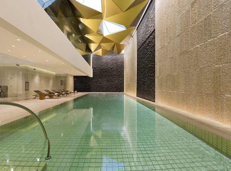 הבריכה הפנימית באוריינט